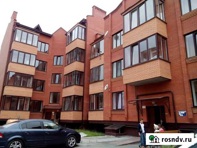 3-комнатная квартира, 70 м², 4/5 эт. в аренду на длительный срок во Владикавказе Владикавказ - изображение 1