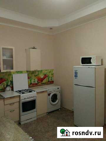 3-комнатная квартира, 70 м², 2/2 эт. в аренду посуточно в Мичуринске Мичуринск - изображение 1