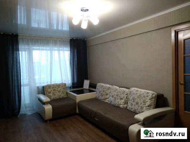 2-комнатная квартира, 49 м², 2/5 эт. в аренду посуточно в Ачинске Ачинск - изображение 1