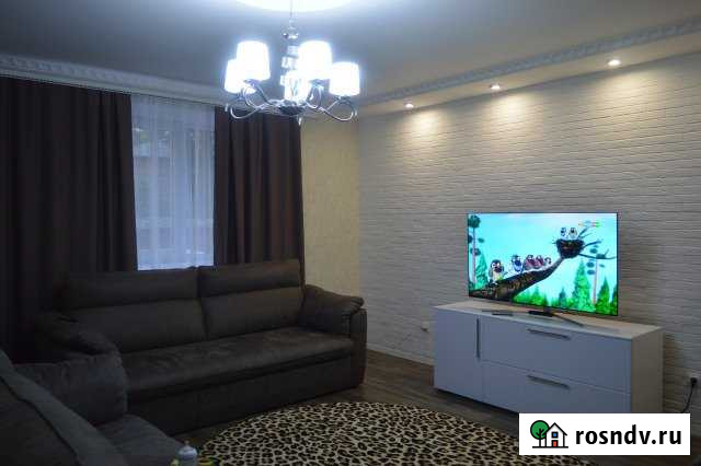 3-комнатная квартира, 88 м², 1/9 эт. в аренду посуточно в Мичуринске Мичуринск - изображение 1