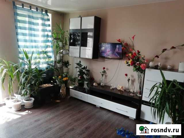 2-комнатная квартира, 48 м², 2/2 эт. в аренду посуточно в Белово Белово - изображение 1