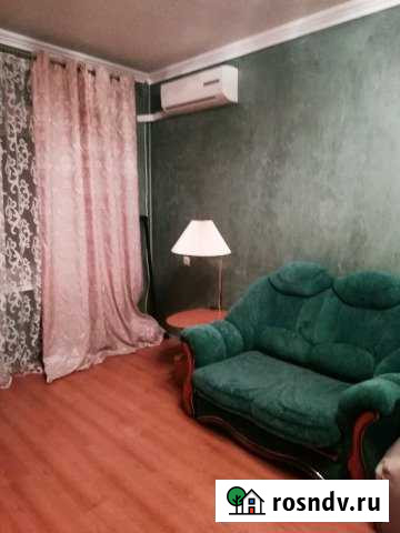 1-комнатная квартира, 40 м², 5/9 эт. в аренду посуточно в Губкине Губкин - изображение 1