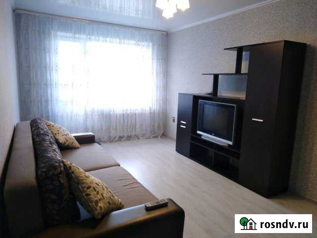 2-комнатная квартира, 49 м², 3/5 эт. в аренду посуточно в Сатке Сатка - изображение 1