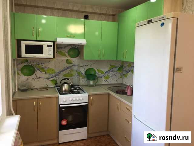 2-комнатная квартира, 44 м², 3/5 эт. в аренду посуточно в Набережных Челнах Набережные Челны - изображение 1