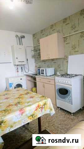 2-комнатная квартира, 60 м², 5/5 эт. в аренду на длительный срок в Армавире Армавир - изображение 1