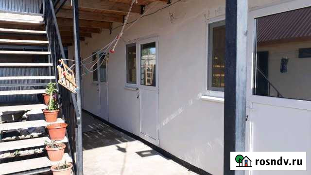 Комната 10 м² в 1-ком. кв., 1/2 эт. в аренду посуточно в Соль-Илецке Соль-Илецк - изображение 1