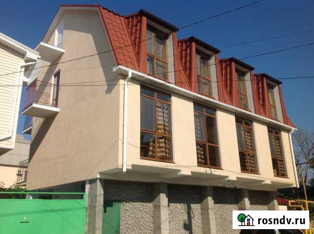 Комната 25 м² в 1-ком. кв., 2/4 эт. в аренду на длительный срок в Феодосии Феодосия - изображение 1