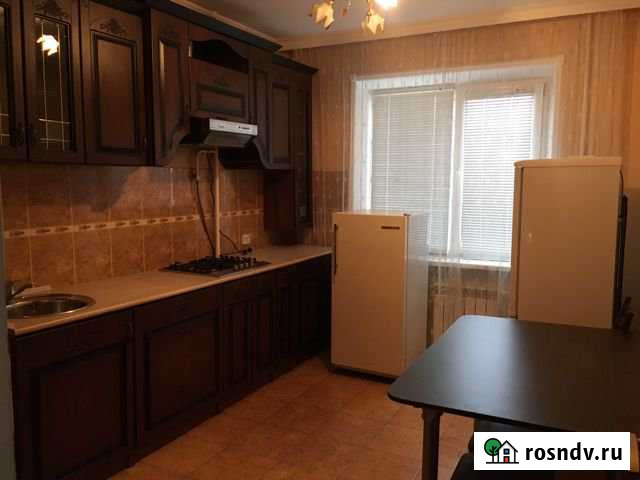 3-комнатная квартира, 62 м², 2/9 эт. в аренду на длительный срок в Майкопе Майкоп - изображение 1