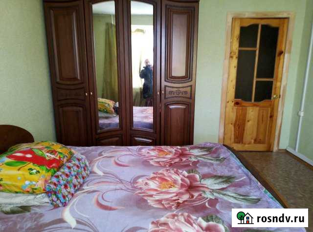 2-комнатная квартира, 42 м², 3/5 эт. в аренду посуточно в Балашове Балашов - изображение 1