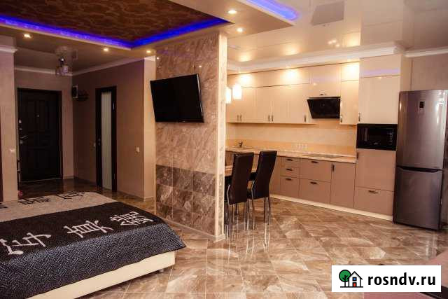 Квартира-студия, 50 м², 13/25 эт. в аренду посуточно в Энгельсе Энгельс - изображение 1