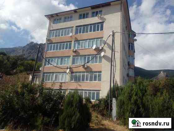3-комнатная квартира, 100 м², 1/6 эт. на продажу в Алупке Алупка