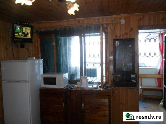 Дача 42 м² на участке 1 сот. в аренду посуточно в Севастополе Севастополь - изображение 1