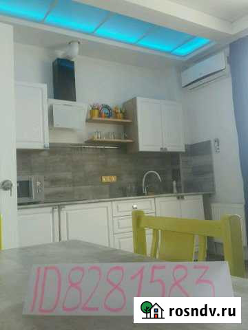 1-комнатная квартира, 39 м², 3/3 эт. в аренду посуточно в Витязево Витязево - изображение 1