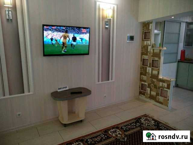 1-комнатная квартира, 32 м², 1/5 эт. в аренду посуточно в Алуште Алушта - изображение 1