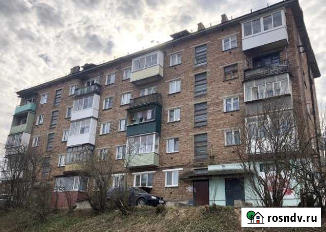 3-комнатная квартира, 55 м², 4/5 эт. на продажу в Рославле Рославль - изображение 1