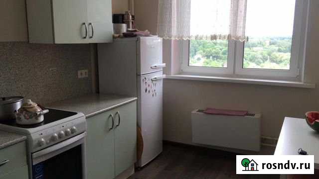 Комната 14 м² в 3-ком. кв., 12/25 эт. в аренду на длительный срок в Воскресенском Московской области Воскресенское - изображение 1