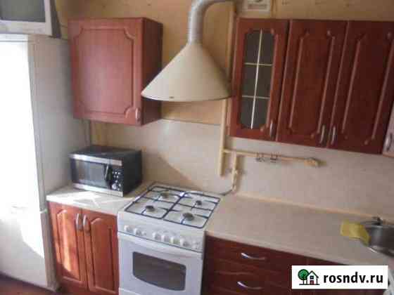 3-комнатная квартира, 64 м², 1/5 эт. в аренду на длительный срок в Новомосковске Новомосковск