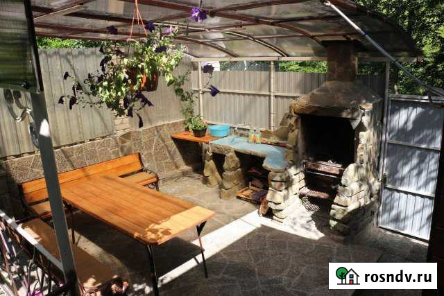 Комната 30 м² в 4-ком. кв., 2/2 эт. в аренду посуточно в Туапсе Туапсе - изображение 1