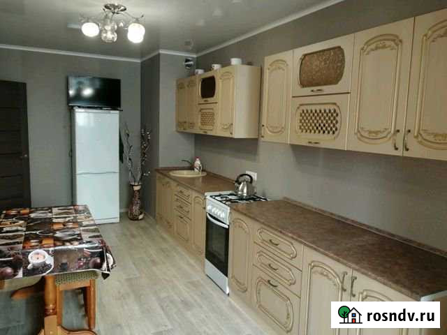 3-комнатная квартира, 80 м², 6/10 эт. в аренду на длительный срок в Энгельсе Энгельс - изображение 1