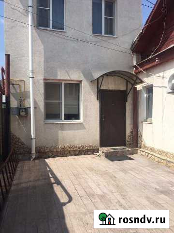 Коттедж 100 м² на участке 1 сот. в аренду на длительный срок в Саратове Саратов - изображение 1