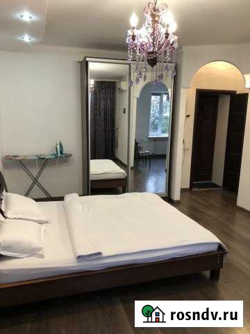 Квартира-студия, 30 м², 2/4 эт. в аренду посуточно в Симферополе Симферополь - изображение 1