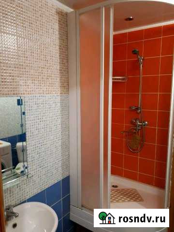 1-комнатная квартира, 30 м², 4/5 эт. в аренду посуточно в Лысьве Лысьва - изображение 1