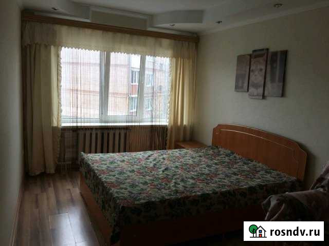 2-комнатная квартира, 50 м², 3/5 эт. в аренду посуточно в Бугуруслане Бугуруслан - изображение 1