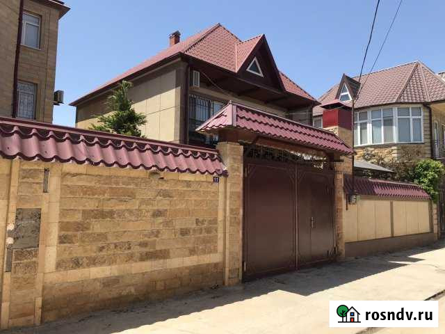 Дом 100 м² на участке 2 сот. в аренду посуточно в Махачкале Махачкала - изображение 1