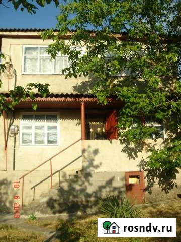 Дом 150 м² на участке 4 сот. в аренду посуточно в Щёлкино Щёлкино - изображение 1