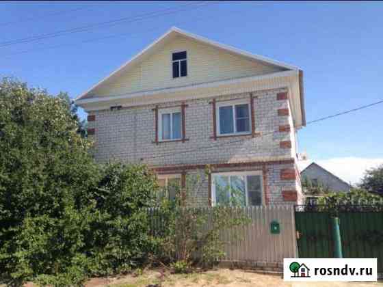 Дом 188.2 м² на участке 8 сот. на продажу в Новоаннинском Новоаннинский