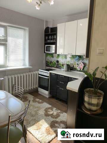 2-комнатная квартира, 48 м², 1/5 эт. в аренду посуточно в Когалыме Когалым - изображение 1