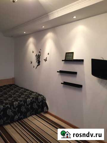 1-комнатная квартира, 33 м², 2/9 эт. в аренду посуточно в Мегионе Мегион - изображение 1