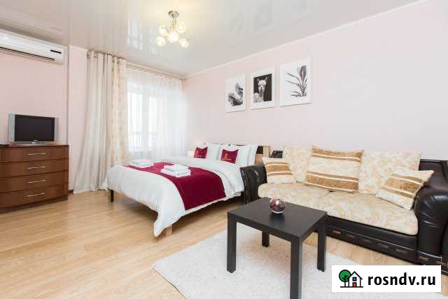 Квартира-студия, 40 м², 7/10 эт. в аренду посуточно в Челябинске Челябинск - изображение 1