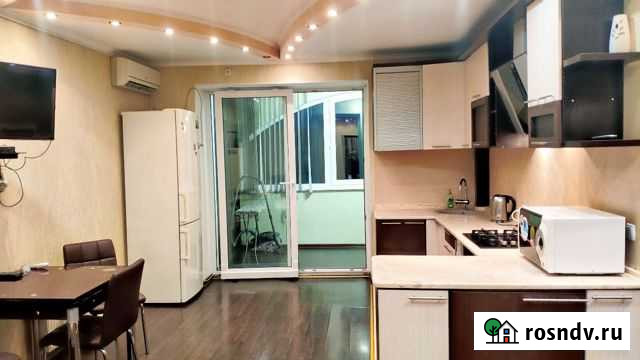 3-комнатная квартира, 83 м², 2/3 эт. в аренду посуточно в Симферополе Симферополь - изображение 1