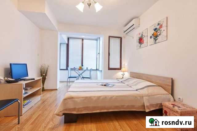 Квартира-студия, 35 м², 15/18 эт. в аренду посуточно в Перми Пермь - изображение 1