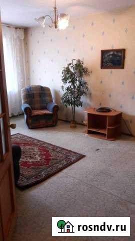 2-комнатная квартира, 57 м², 2/5 эт. в аренду на длительный срок в Абакане Абакан - изображение 1