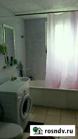 Комната 19 м² в 5-ком. кв., 1/1 эт. в аренду посуточно в Светлогорске Светлогорск - изображение 1