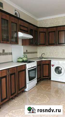 2-комнатная квартира, 60 м², 3/9 эт. в аренду посуточно во Владикавказе Владикавказ - изображение 1