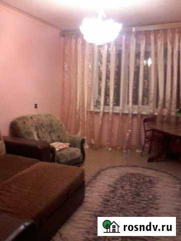 Комната 12 м² в 4-ком. кв., 3/5 эт. в аренду на длительный срок в Энгельсе Энгельс - изображение 1