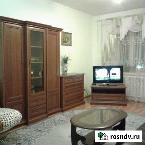 3-комнатная квартира, 80 м², 4/5 эт. в аренду на длительный срок в Тобольске Тобольск - изображение 1