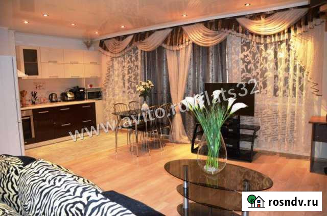 3-комнатная квартира, 120 м², 14/14 эт. в аренду посуточно в Брянске Брянск - изображение 1