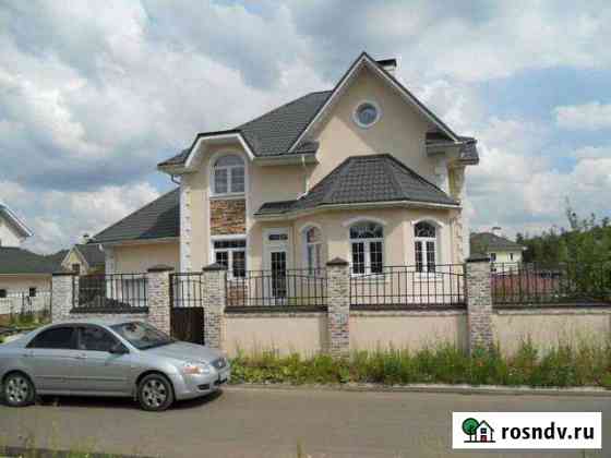Коттедж 300 м² на участке 20 сот. на продажу в Чехове Московской области Чехов
