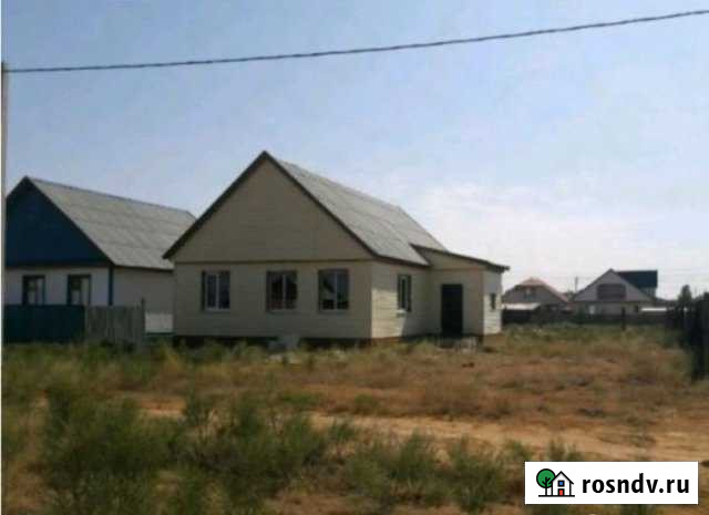 Дом 100 м² на участке 10 сот. на продажу в Харабали Харабали - изображение 1