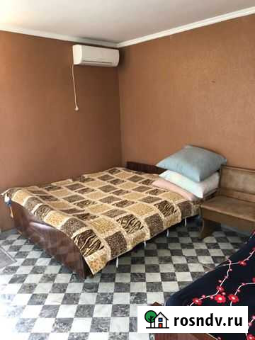 Комната 25 м² в 1-ком. кв., 2/2 эт. в аренду на длительный срок в Симферополе Симферополь - изображение 1