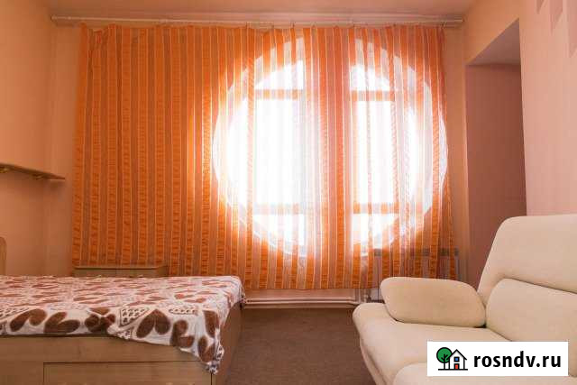 7-комнатная квартира, 150 м², 9/9 эт. в аренду посуточно в Балаково Балаково - изображение 1