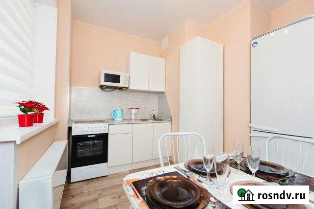 2-комнатная квартира, 62 м², 3/16 эт. в аренду посуточно в Тольятти Тольятти - изображение 1