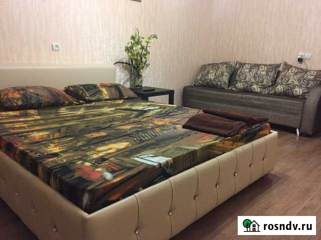 2-комнатная квартира, 56 м², 2/9 эт. в аренду посуточно в Армавире Армавир - изображение 1