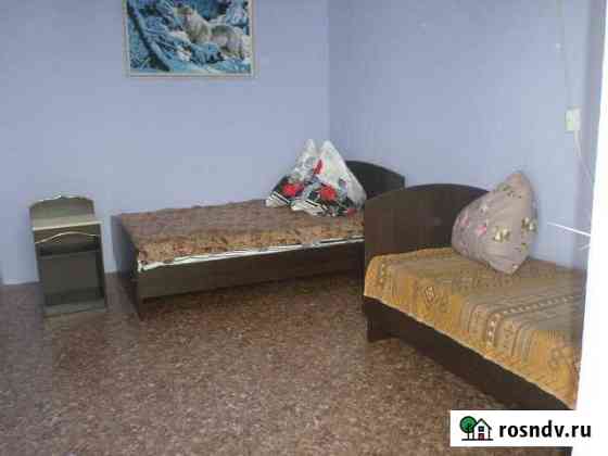 Комната 12 м² в 4-ком. кв., 1/1 эт. в аренду посуточно в Соль-Илецке Соль-Илецк