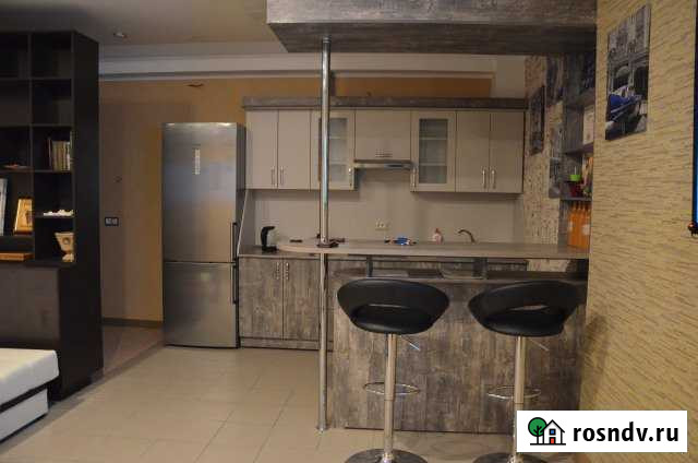 2-комнатная квартира, 47 м², 1/9 эт. в аренду посуточно в Ейске Ейск - изображение 1