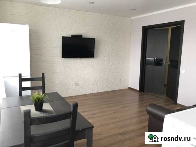 3-комнатная квартира, 60 м², 5/5 эт. в аренду на длительный срок в Калуге Калуга - изображение 1